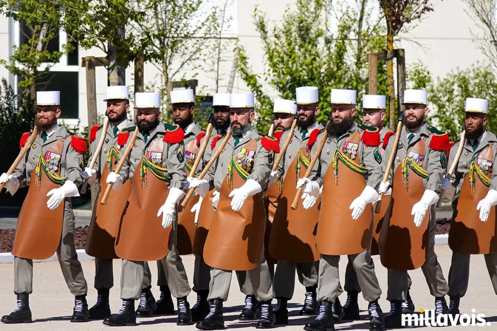 la cavalerie 13e dble legion etrangere ceremonie camerone 1
