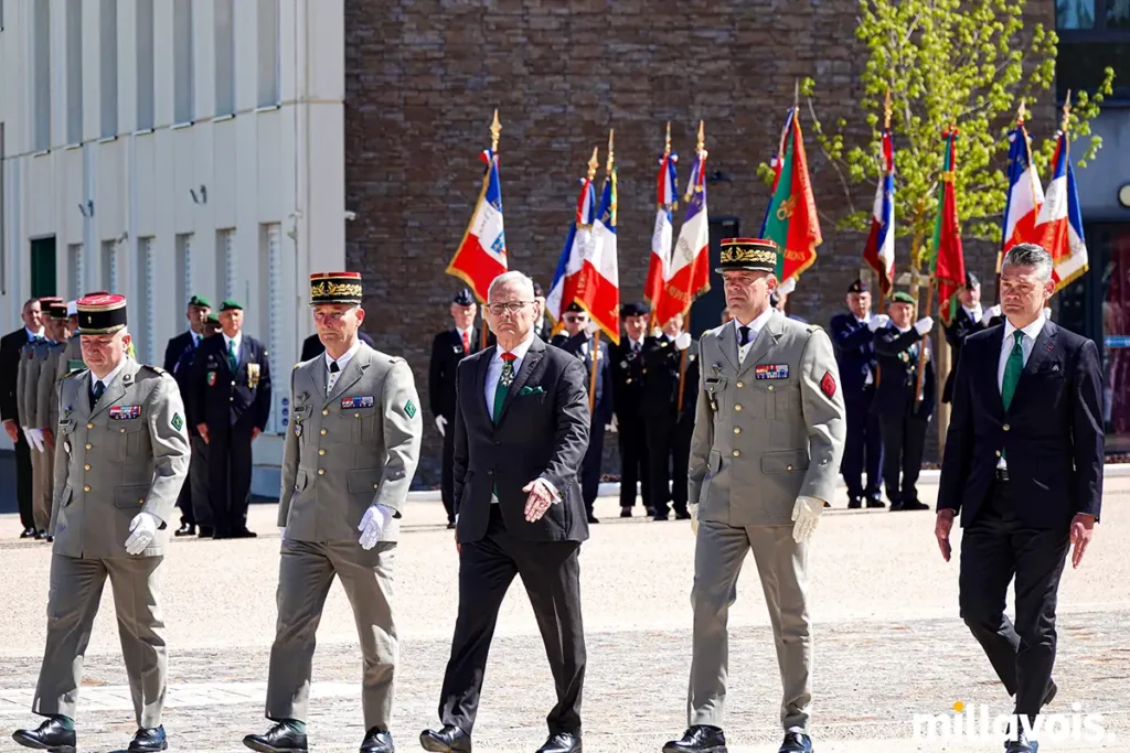 la cavalerie 13e dble legion etrangere ceremonie camerone 13