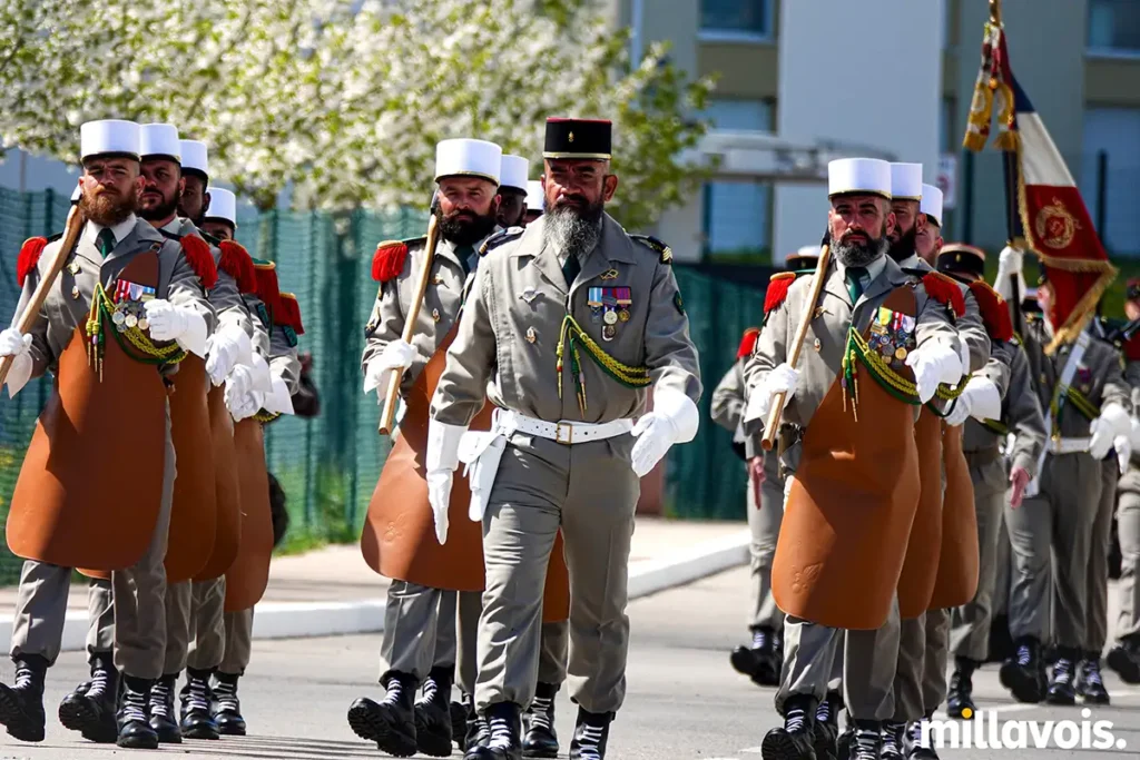 la cavalerie 13e dble legion etrangere ceremonie camerone 32