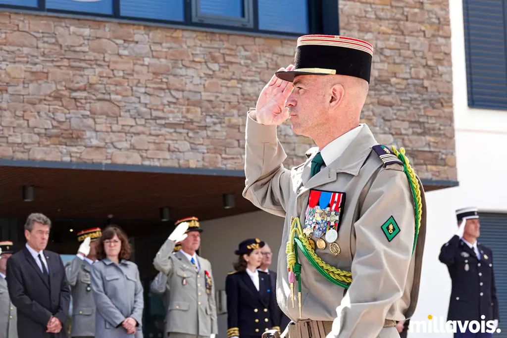 la cavalerie 13e dble legion etrangere ceremonie camerone 35