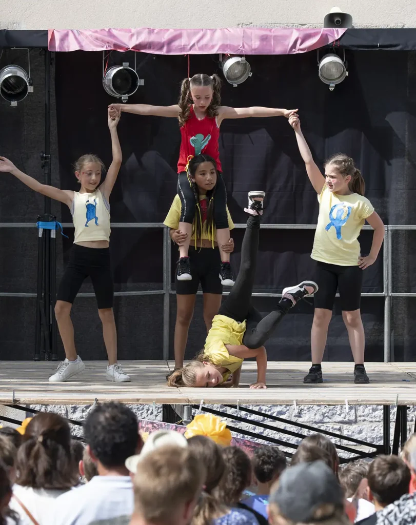 Millau. « L’Art en scène » : un musée vivant à l’école du Sacré-Cœur 10 millau ecole sacre coeur art en scene 9